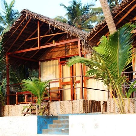 ホテル Agonda Wellness エクステリア 写真